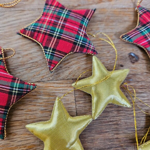 Vintage 80s 90s Red Plaid Golden Puffy Fabric Star Small Christmas Ornaments Set - Picture 4 of 4